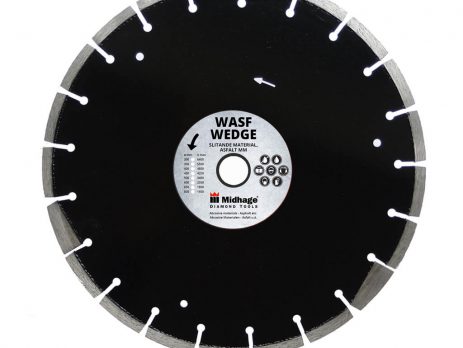 Wasf Wedge är en diamantklinga avsedd att såga i asfalt